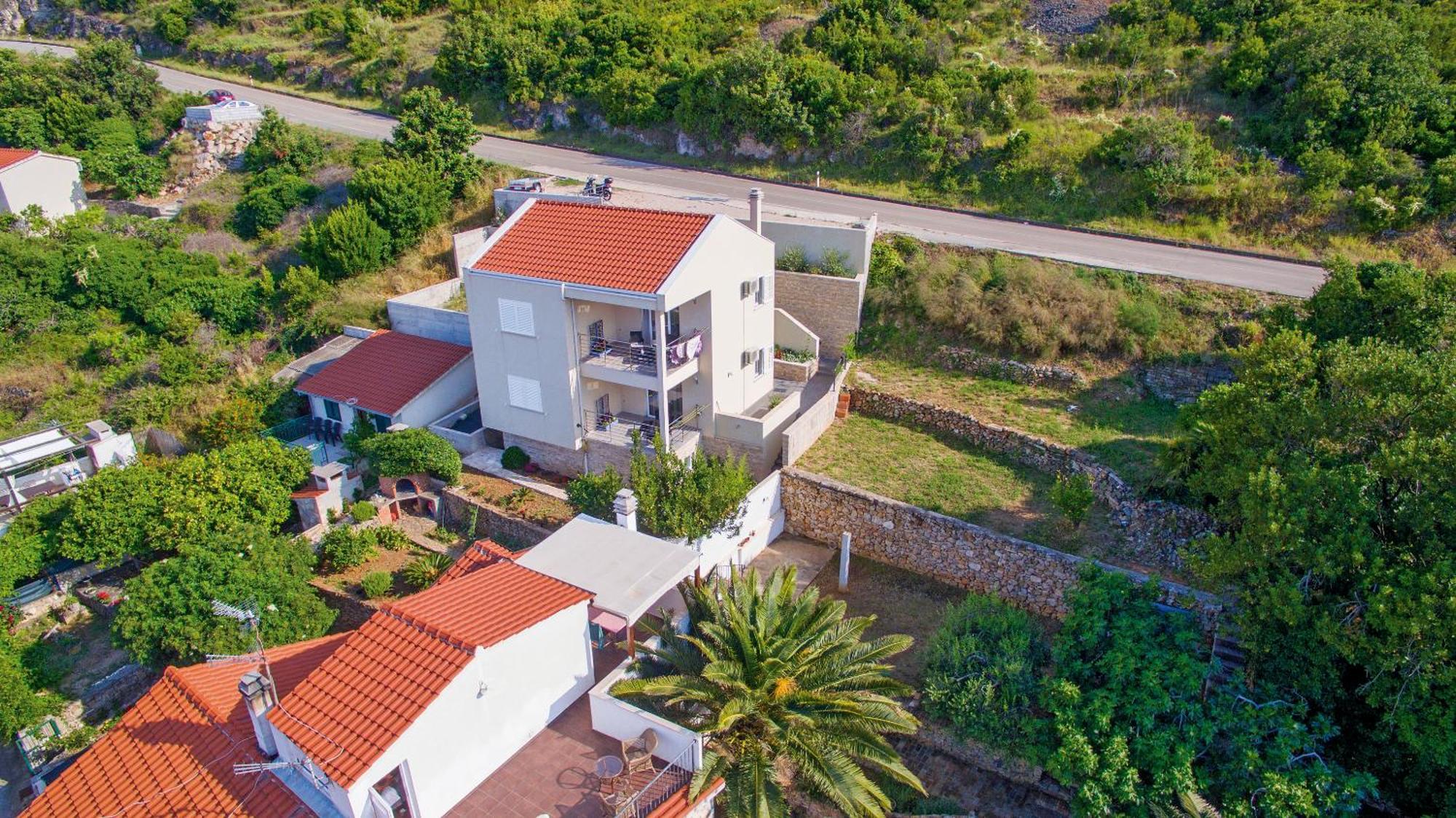 Holiday Home Kate Vis Exterior photo
